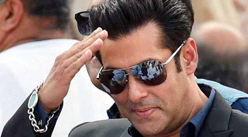 Salman Khan becomes first Indian male actor to earn Rs. 500 crores from box office in single year