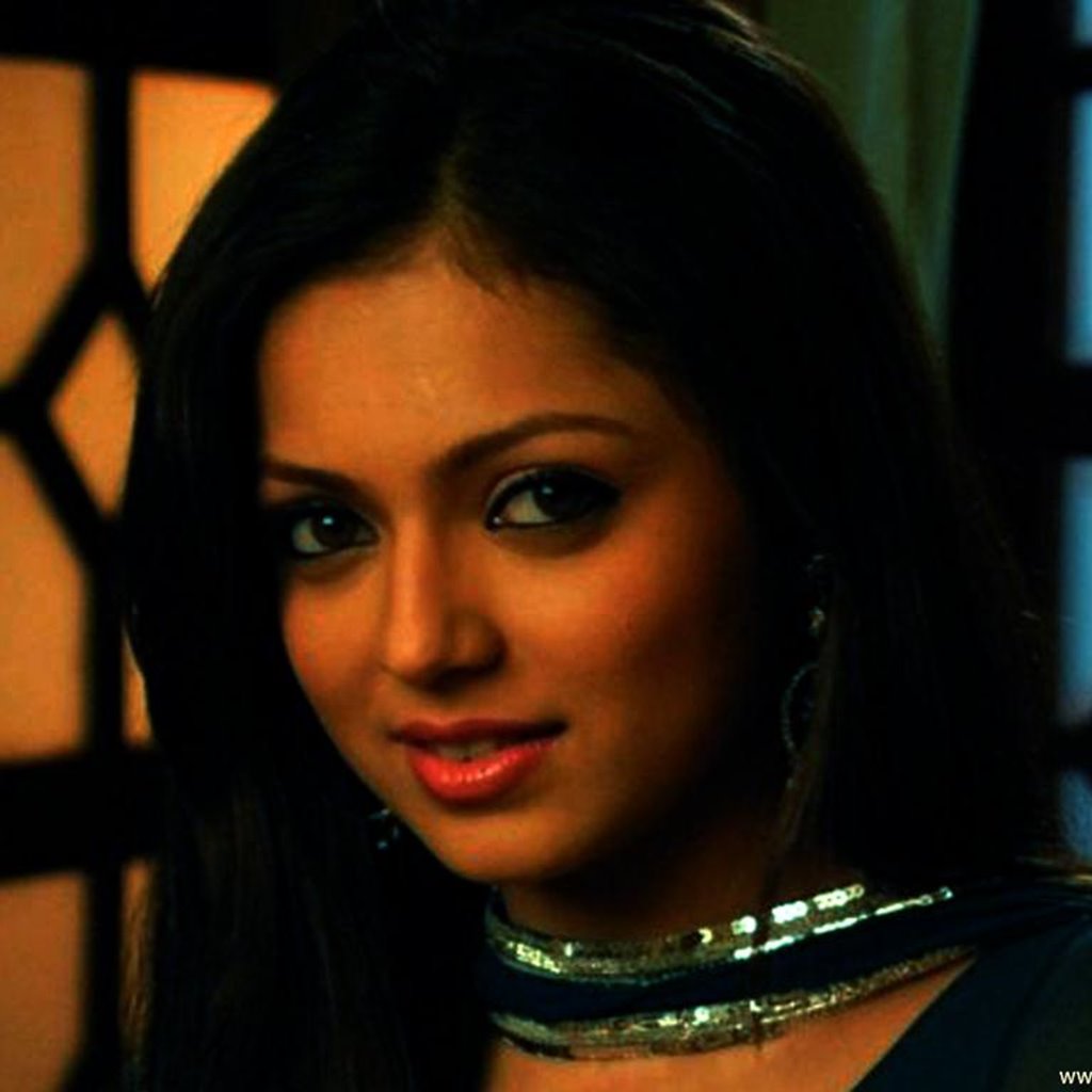 Drashti Dhami desktop Wallpapers