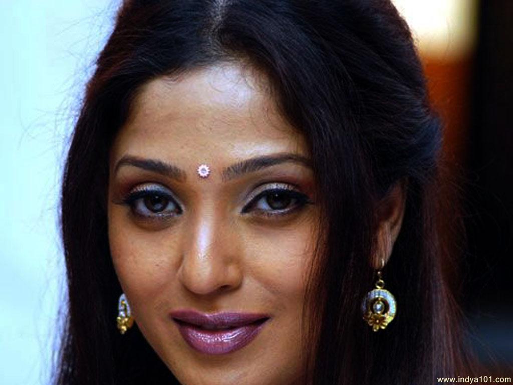 Suman Ranganathan wallpaper - (1024x768) : Indya101.com