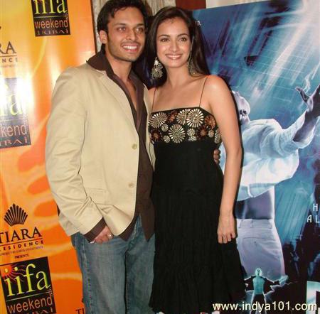 Akshay Kapoor Photo - (450x442) : Indya101.com
