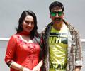 Akshay and Sonakshi promote their ‘Rowdy Rathore’ with CID team
