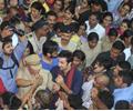 Ranbir Kapoor Visited Lalbaugcha Raja To Offer Prayers