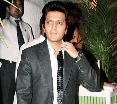 Is Riteish planning to leave Bollywood?
