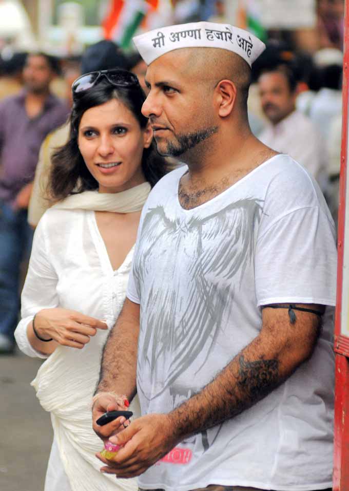 Vishal Dadlani Wife Estranged wife dimple, and