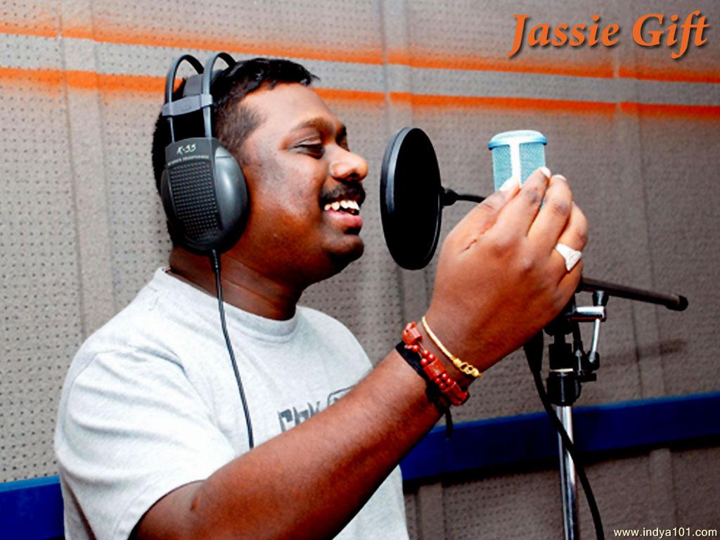 Jassie Gift Singer