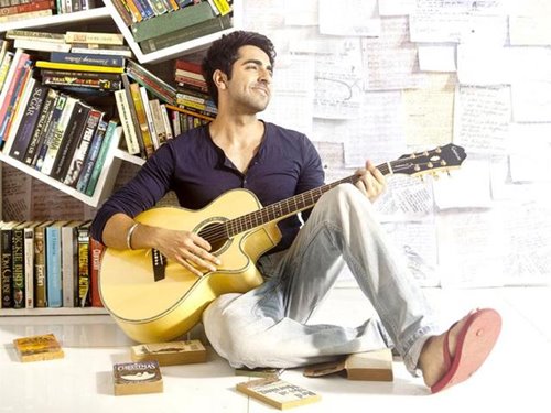 Ayushmann more 'romantic' after joining Bollywood