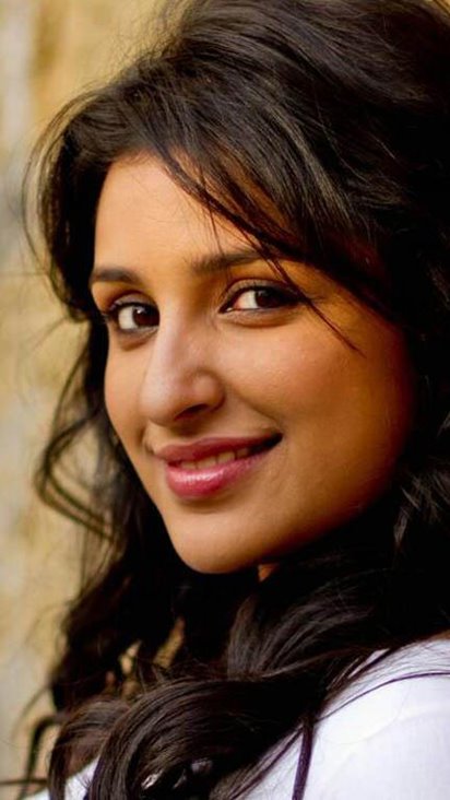 Parineeti Chopra Wallpapers - Top Free Parineeti Chopra Backgrounds -  WallpaperAccess