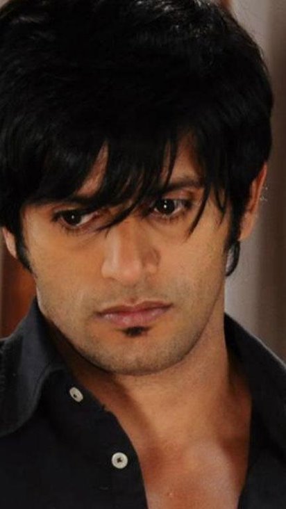 Karanvir Bohra evicted from Lock Upp. Zeeshan Khan, Vinit Kakar get  wildcard entry - India Today