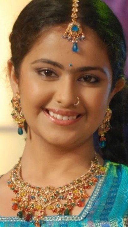 Avika Gor wallpaper - (1024x768) : Avika Gor wallpaper - (1024x768) :