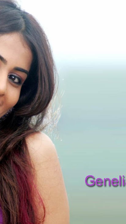 Genelia D Souza wallpaper - (1024x768) : Genelia D Souza wallpaper - (1024x768) :