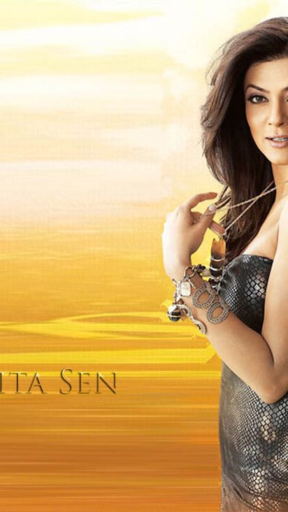 Sushmita Sen wallpaper - (1024x768) : Sushmita Sen wallpaper - (1024x768) :