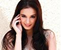 Evelyn Sharma