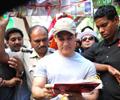 Aamir Khan celebrates his birthday with fans