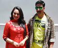 Akshay and Sonakshi promote their ‘Rowdy Rathore’ with CID team