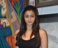 Alia Bhatt At The Inauguration of Painting Exhibition SPLASSH