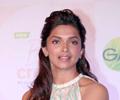 Deepika Padukone Unveils Garnier BB Cream