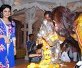 Deglam Nargis Fakhri seeks Ganpati''s blessings