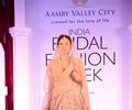 Jacqueline Fernandez Walked The Ramp At AVIBFW 2013