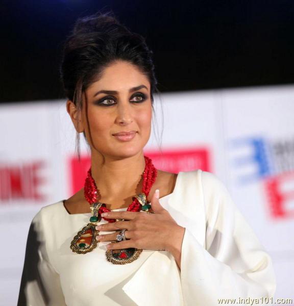 Kareena Kapoor unveils Jealous 21's latest collection Photo - (576x600 ...