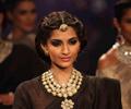 Madhuri Dixit and Sonam Kapoor Ramp Walk at IIJW Grand Finale