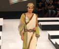 Malaika Arora Khan Walks the Ramp for Vikram Phadnis at BPFT 2012