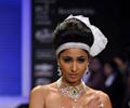 Nargis Bagheri walked the ramp for Eekani Jewels on IIJW 2011