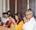 Pregnant Aishwarya Rai prays at Siddhivinayak Temple