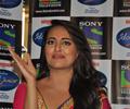 Ranveer Singh And Sonakshi Sinha On INDIAN IDOL JUNIOR Sets