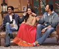 SRK And Deepika Promotes Chennai Express In Comedy Nights