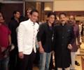 Shahrukh And Salman Hugged Each Other At Baba Siddiqui Iftar Party