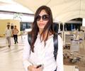 Shilpa Shetty and Freida Pinto Snapped at International Airport