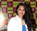 Sonakshi And Ranveer Unveils Mills And Boons Lootera Collection