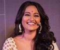 Sonakshi Sinha At Lootera First Look Launch