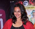 Sonakshi Sinha promotes ''Joker'' with aliens