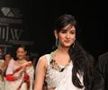 Sonal Chauhan Ramp Walk at IIJW 2011