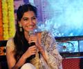 Sonam Kapoor At Raanjhanaa Movie Press Meet