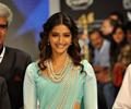 Sonam Kapoor inaugurated India International Jewelry Week 2011