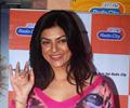 Sushmita Sen visits Radio City ''I Am She'' 2011 finalists