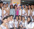 Sushmita Sen visits Radio City ''I Am She'' 2011 finalists