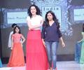 Tisca Chopra walks the ramp for Sonali Mansingka at IKFW 2012