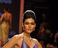 Top models Ramp Walk for IGI at IIJW 2011