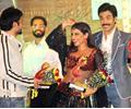 Vidya,Emraan,Tusshar promote ‘The Dirty Picture’ at Mithibai college