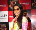 Vidya Balan Promotes The Dirty Picture at Reliance Digital