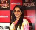 Vidya Balan Promotes The Dirty Picture at Reliance Digital