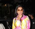 Vidya Balan Promotes The Dirty Picture at Reliance Digital