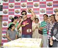 Vivek Oberoi promotes ‘Kismet Love Paisa Dilli’ at Reliance Mart