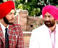 Yamla Pagla Deewana movie stills