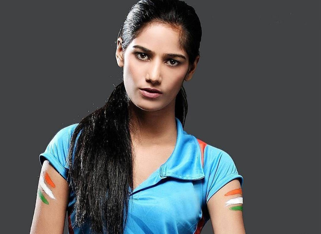 Is Poonam Pandey's Debut In Danger?