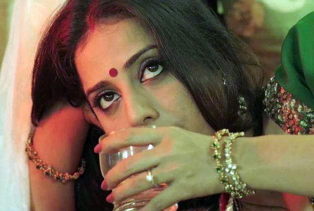 Is Mahie Gill getting typecast as a drunk?