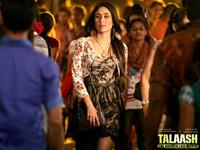 Talaash movie wallpaper